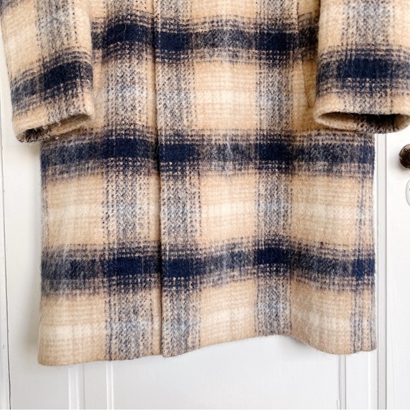 Madewell • Courton Cocoon Coat in Plaid tan blue Warm Hickory wool - Picture 7 of 12